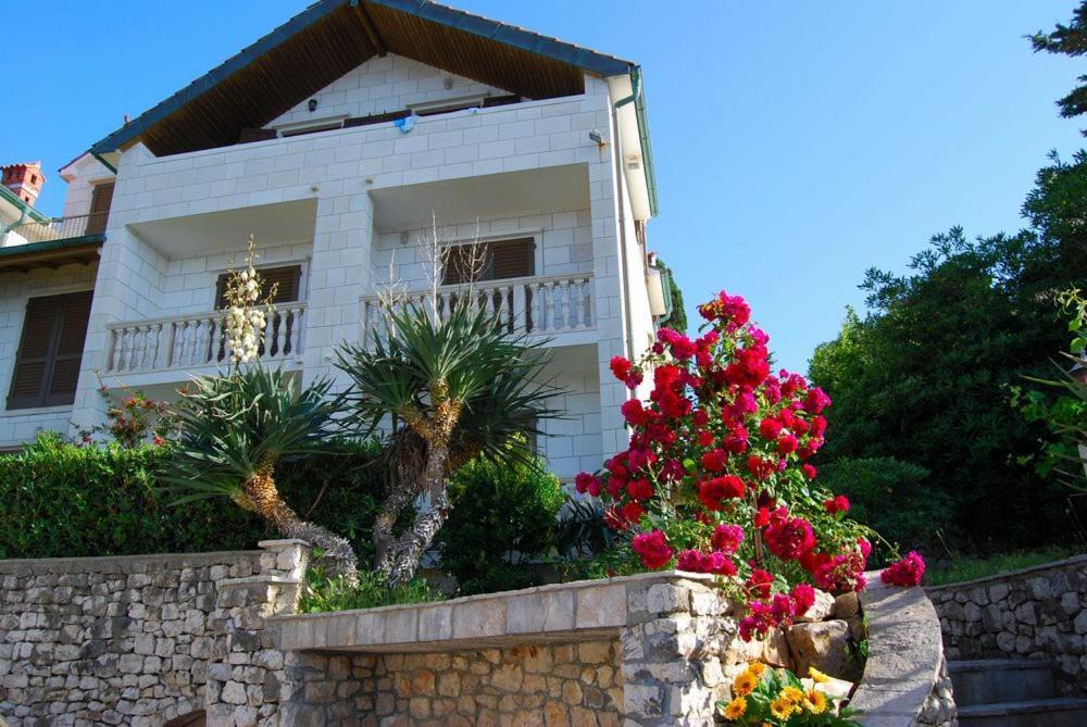 Apartmenthaus Punta **** Splitska Exterior foto