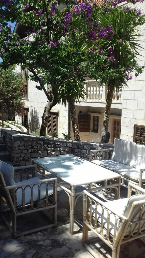 Apartmenthaus Punta **** Splitska Exterior foto